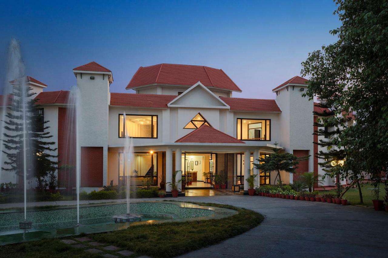 Naturoville Ayurvedic And Yoga Retreat Hotel Rishikesh Exterior photo